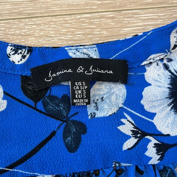 Jasmine & Juliana Blue/White Floral Tank Top - Small - Picture 7 of 9